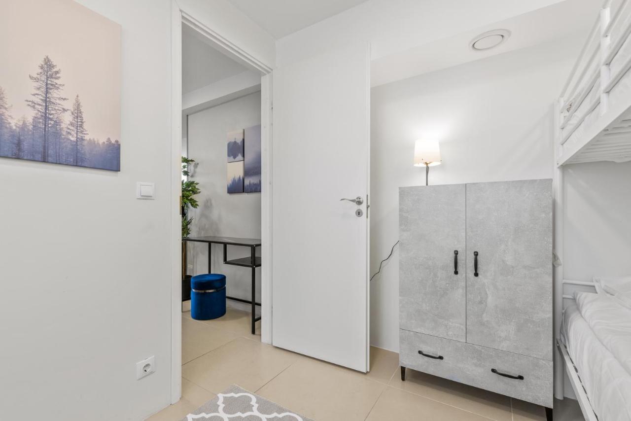 Sirena Apartment - Self Check-In And Free Parking Tallin Exterior foto